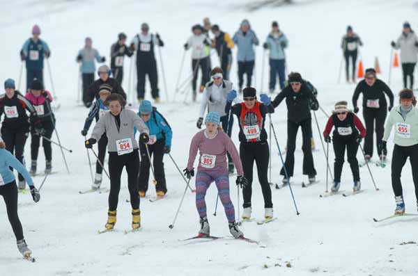  start of the women's 15K wave at the Frosty Freestyle cross country ski race