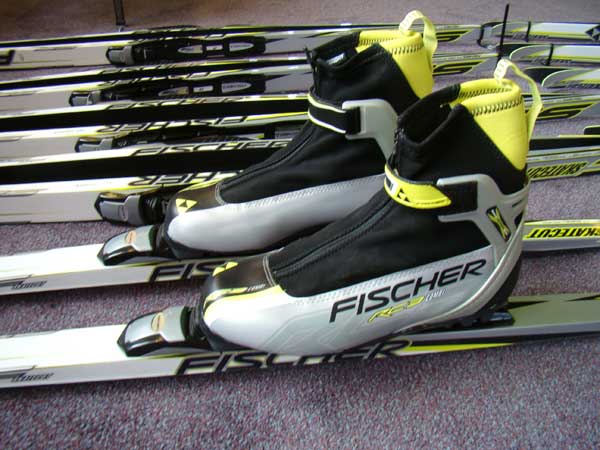 Huron Meadows Metropark rents Fischer SC skate skis