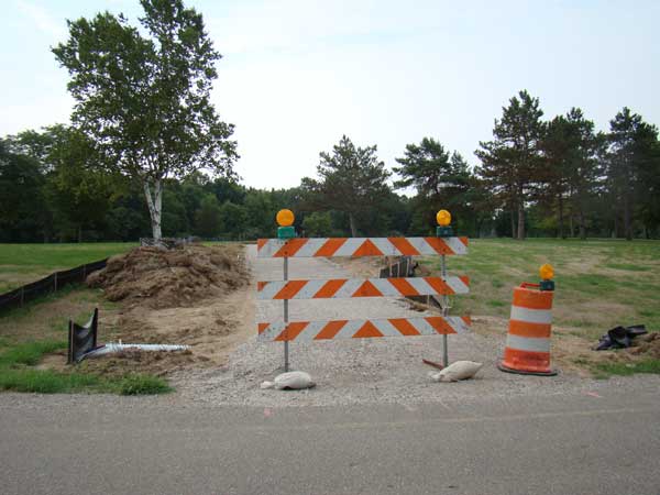 Bike path connector between Kensington Metropark and Milford-Kensington Bike trail