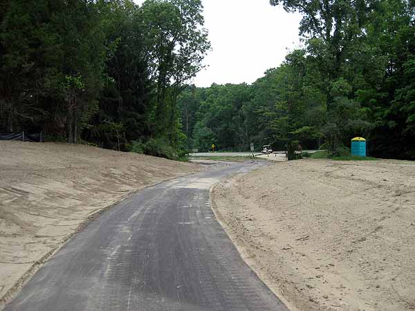 Kensington Metropark paved bike path and rollerski connector trail to the Milford-Kensington Bikeway