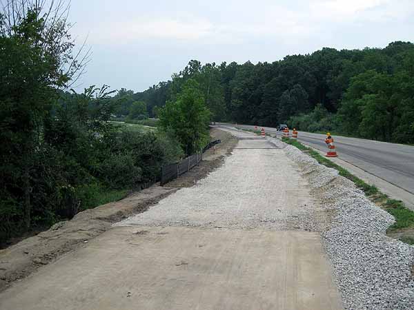 Kensington Metropark paved bike path and rollerski connector trail to the Milford-Kensington Bikeway