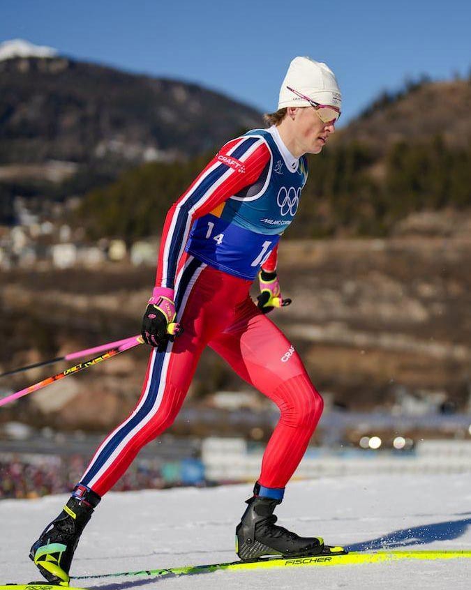 Cross country ski racing aero suit