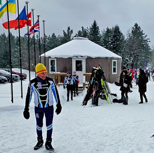 Jorden Wakeley and Kaitlyn Vanias win Forbush Opener