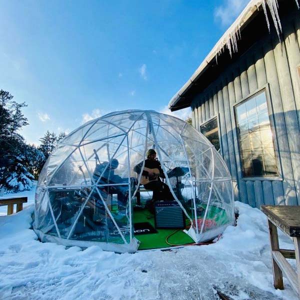 Live Music in the Igloo